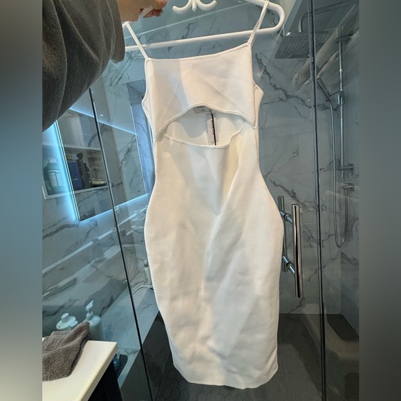 NWT Aritzia White Dress - Picture 6 of 9